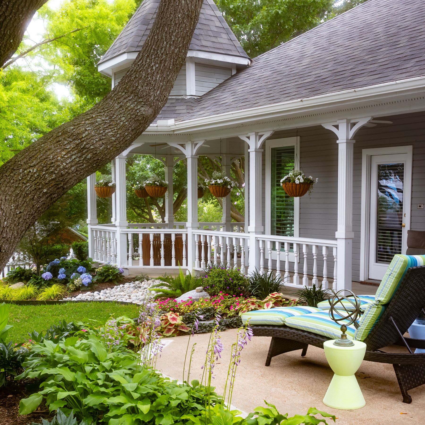 Victorian Page Square